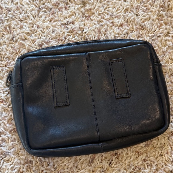 Ellington Belt Bag Wallet Clutch - Picture 4 of 4